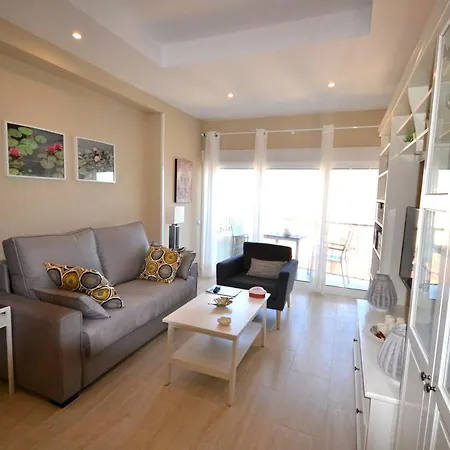 Fuengirola. Bonito En Paseo Maritimo. Espectaculares Vistas Al Mar. Primera Linea Appartement *