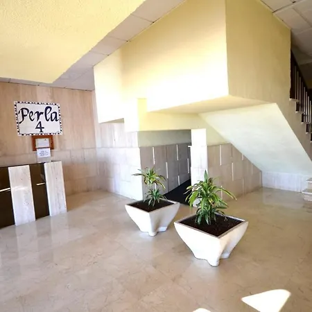 Fuengirola. Bonito En Paseo Maritimo. Espectaculares Vistas Al Mar. Primera Linea * Fuengirola