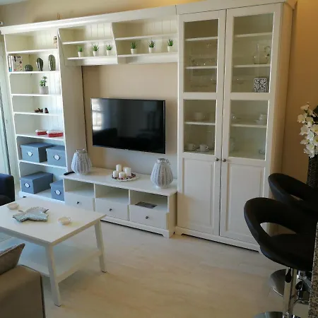 Apartment Fuengirola. Bonito En Paseo Maritimo. Espectaculares Vistas Al Mar. Primera Linea Fuengirola