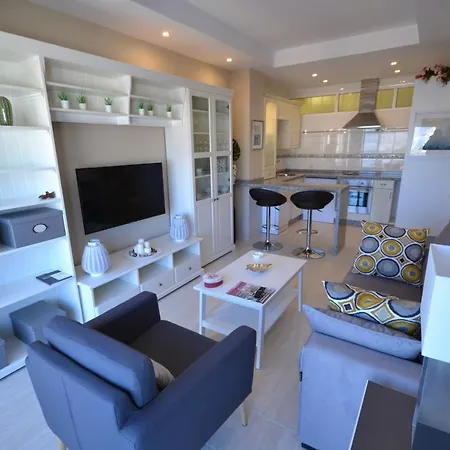 Διαμέρισμα Fuengirola. Bonito En Paseo Maritimo. Espectaculares Vistas Al Mar. Primera Linea *